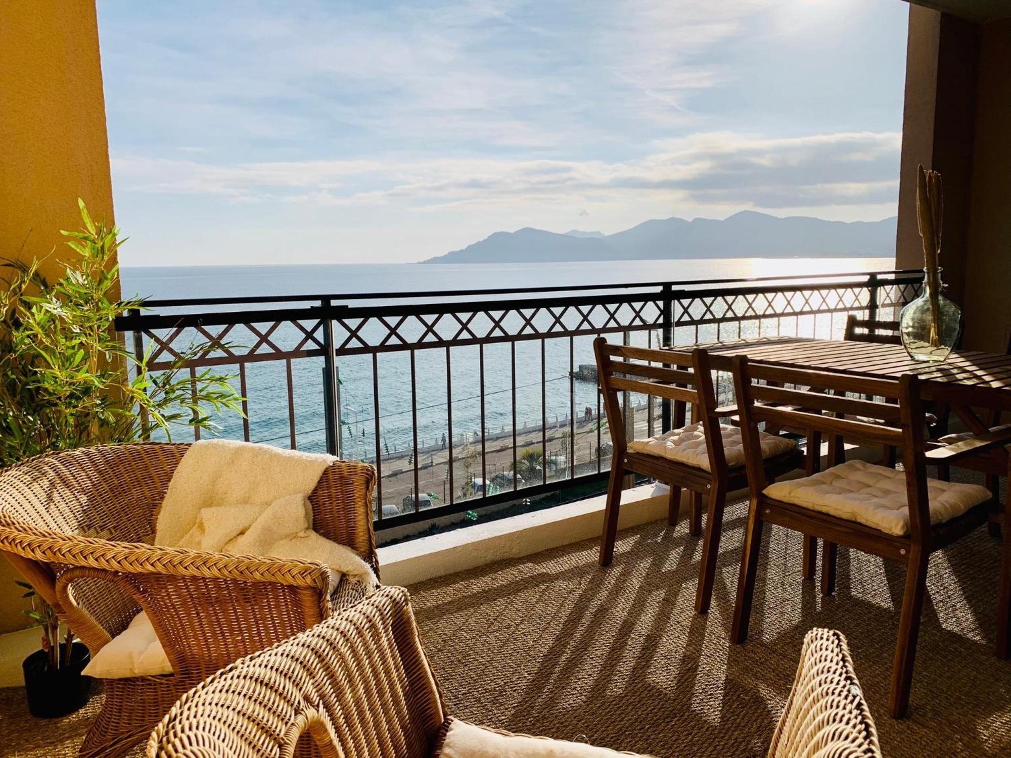 Apartment Front - Beautiful View *